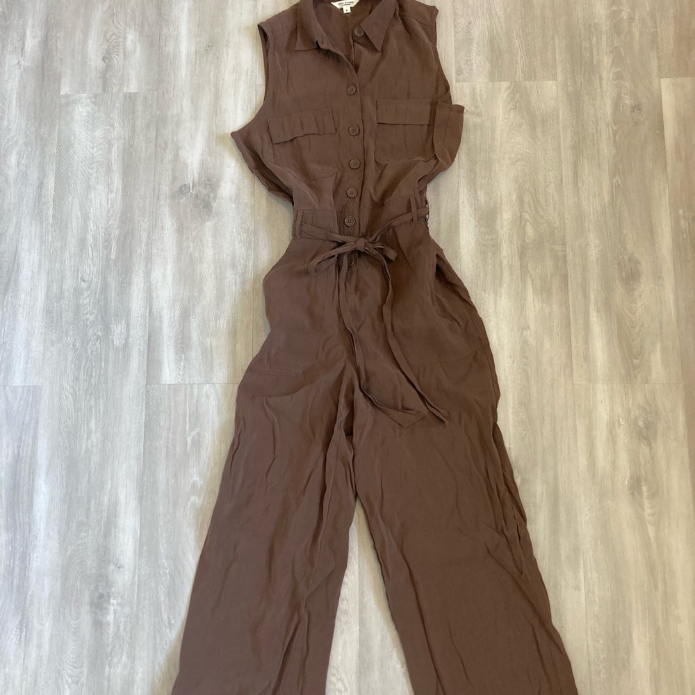 Max Studio Brown Sleeveless Jumpsuit with Tie Waist